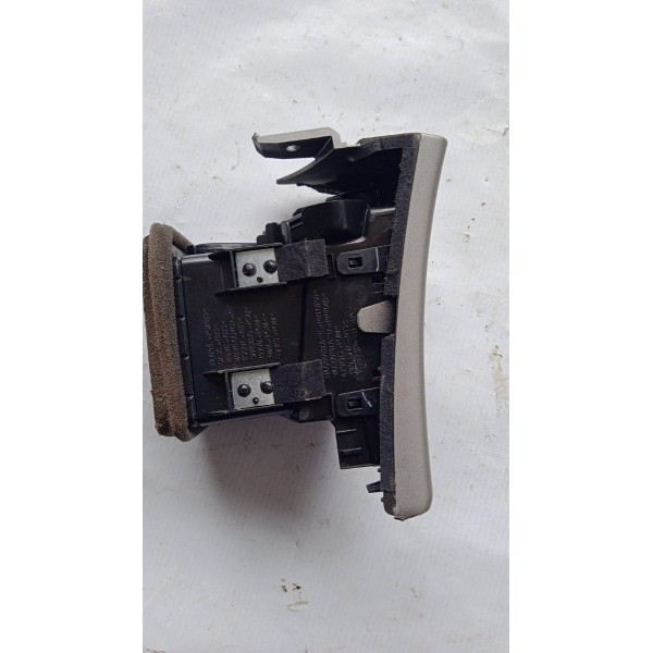 Difusor Saida De Ar L.e Nissan Sentra 14 A 16