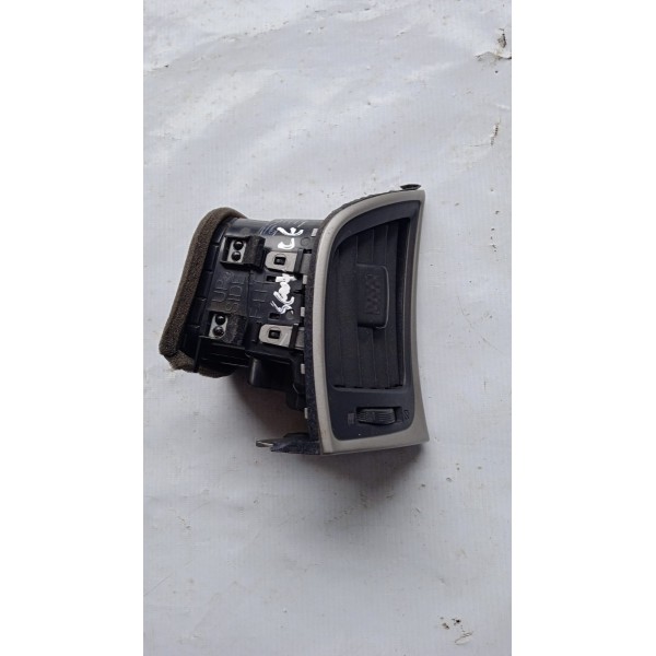 Difusor Saida De Ar L.e Nissan Sentra 14 A 16