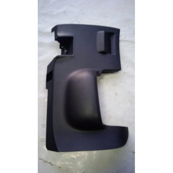 Acabamento Moldura Inferior L.e Nissan Sentra 14 A 16