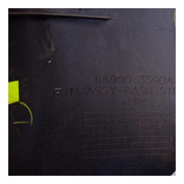 Acabamento Soleira L.d Nissan Sentra 14 A 16