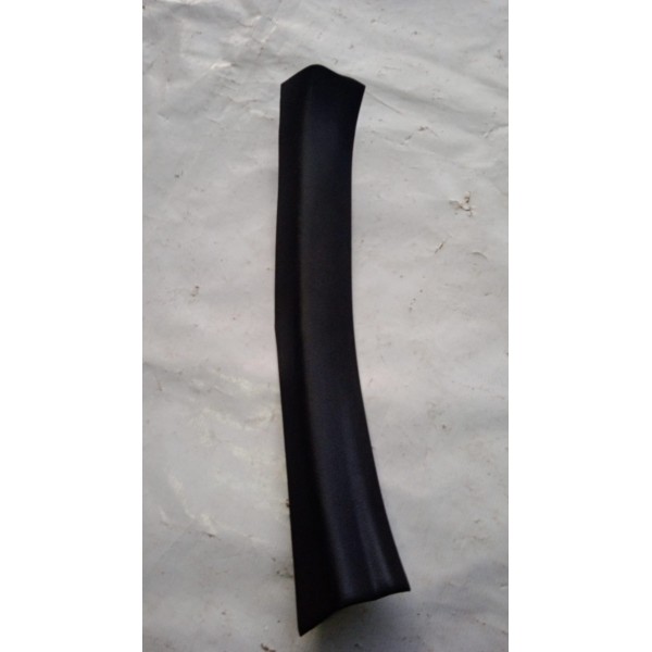 Acabamento Soleira Porta T.d Nissan Sentra 14 A 16