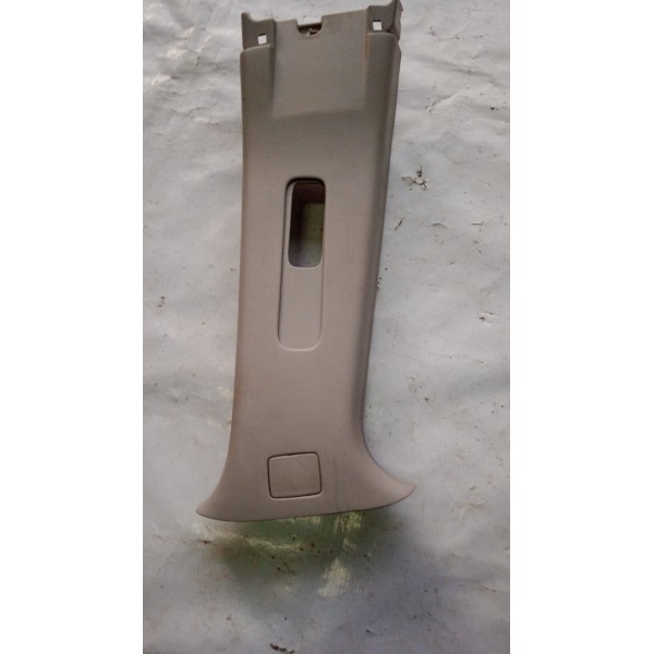 Acabamento Coluna Cinto L.d Nissan Sentra 14 A 16 1