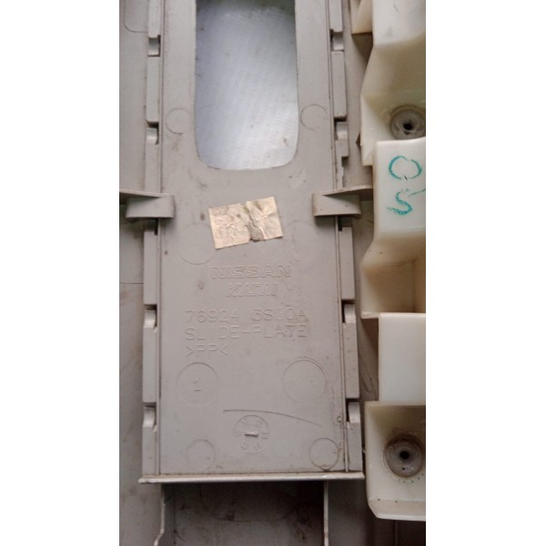 Acabamento Coluna Cinto L.e Nissan Sentra 14 A 16