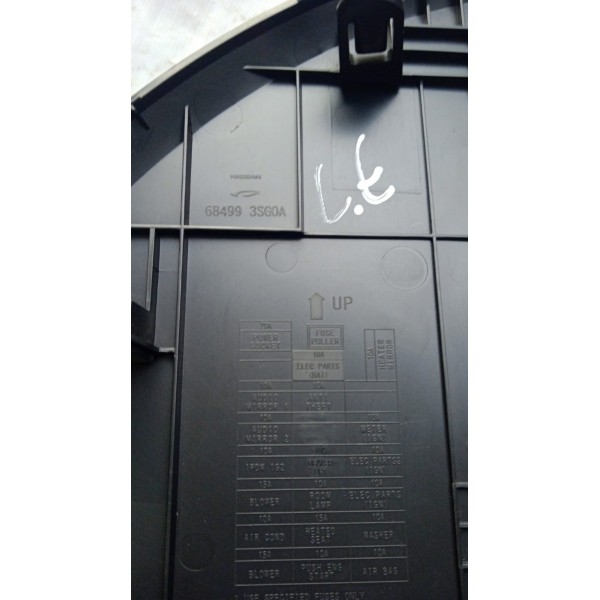 Acabamento Coluna Lateral Painel L.e Nissan Sentra 14 A 16