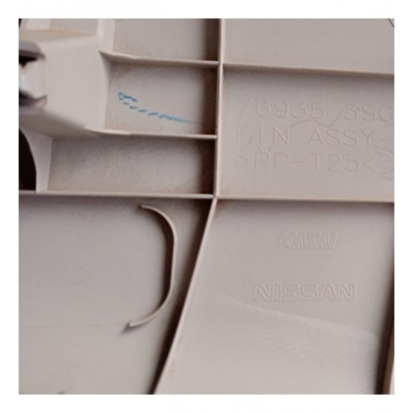 Acabamento Coluna Traseira Nissan Sentra 14 A 16