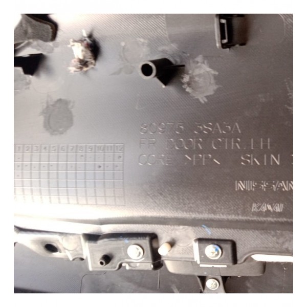 Forro De Porta D.e Nissan Sentra 14 A 16