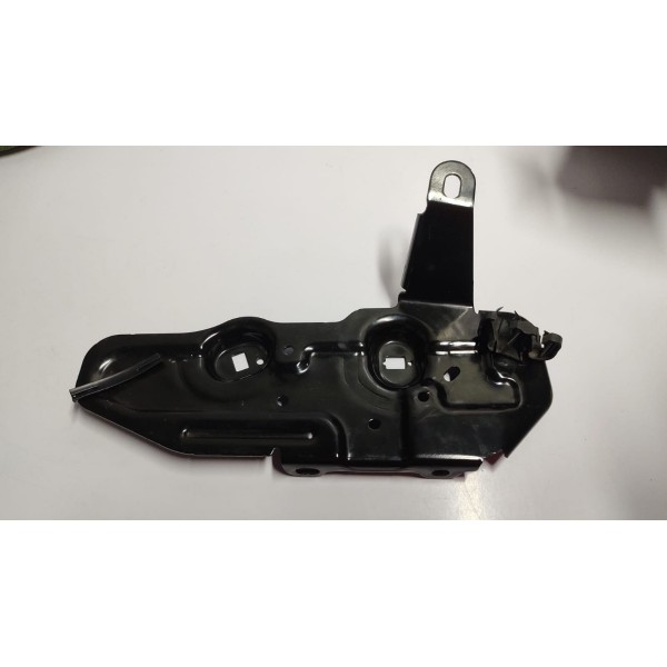 Suporte Proteção Manguera De Combustivel Bmw 320i 13 A 17