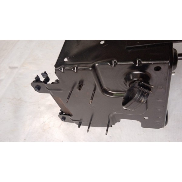 Caixa Bateria Fiat Strada Freedom 1.3 20 A 23